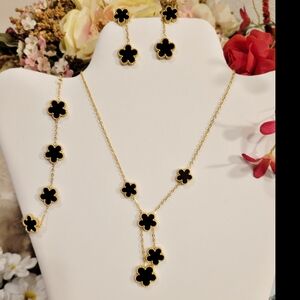 4 pc SET Black clover 18k Lariat Necklace, Drop Earrings & Bracelet